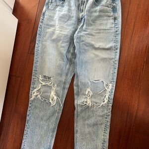 American Eagle Outfitters Women's Light Blue Ripped Straight Leg Jeans